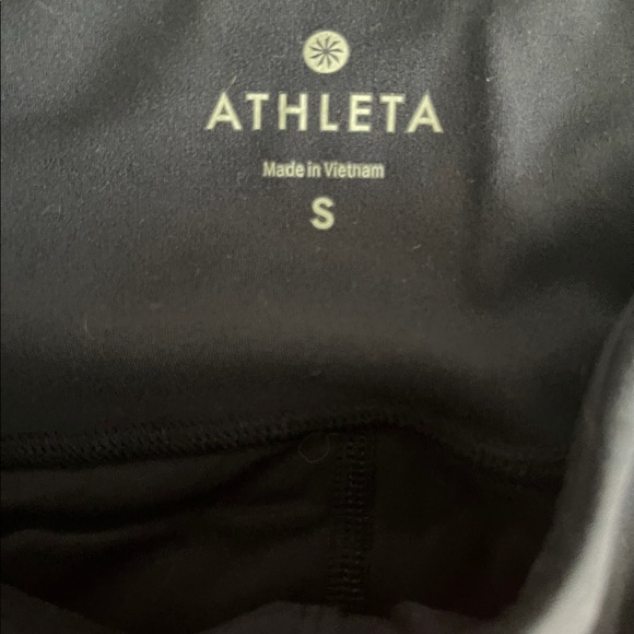 Colorblocked Athleta Capris - Picture 3 of 3